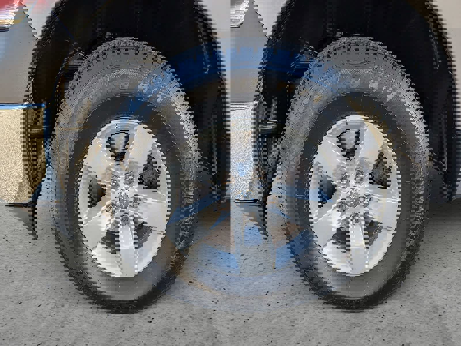 Used 2024 RAM 1500 Classic SLT image 7