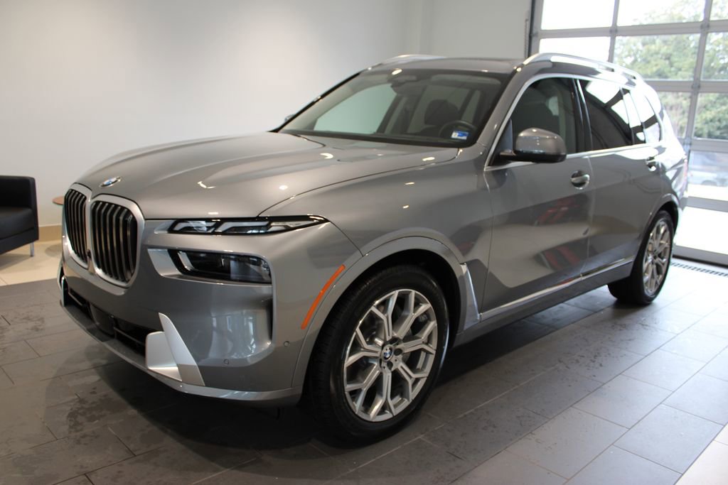 New 2026 BMW X7 xDrive40i image 11