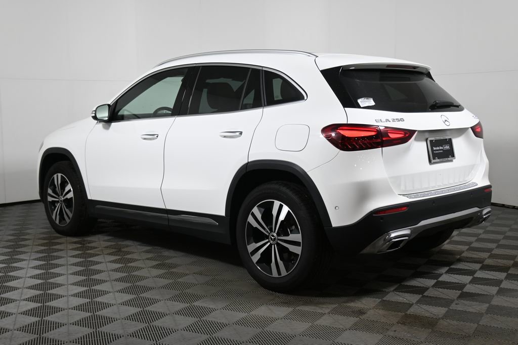 Certified 2026 Mercedes-Benz GLA 250 4MATIC image 5