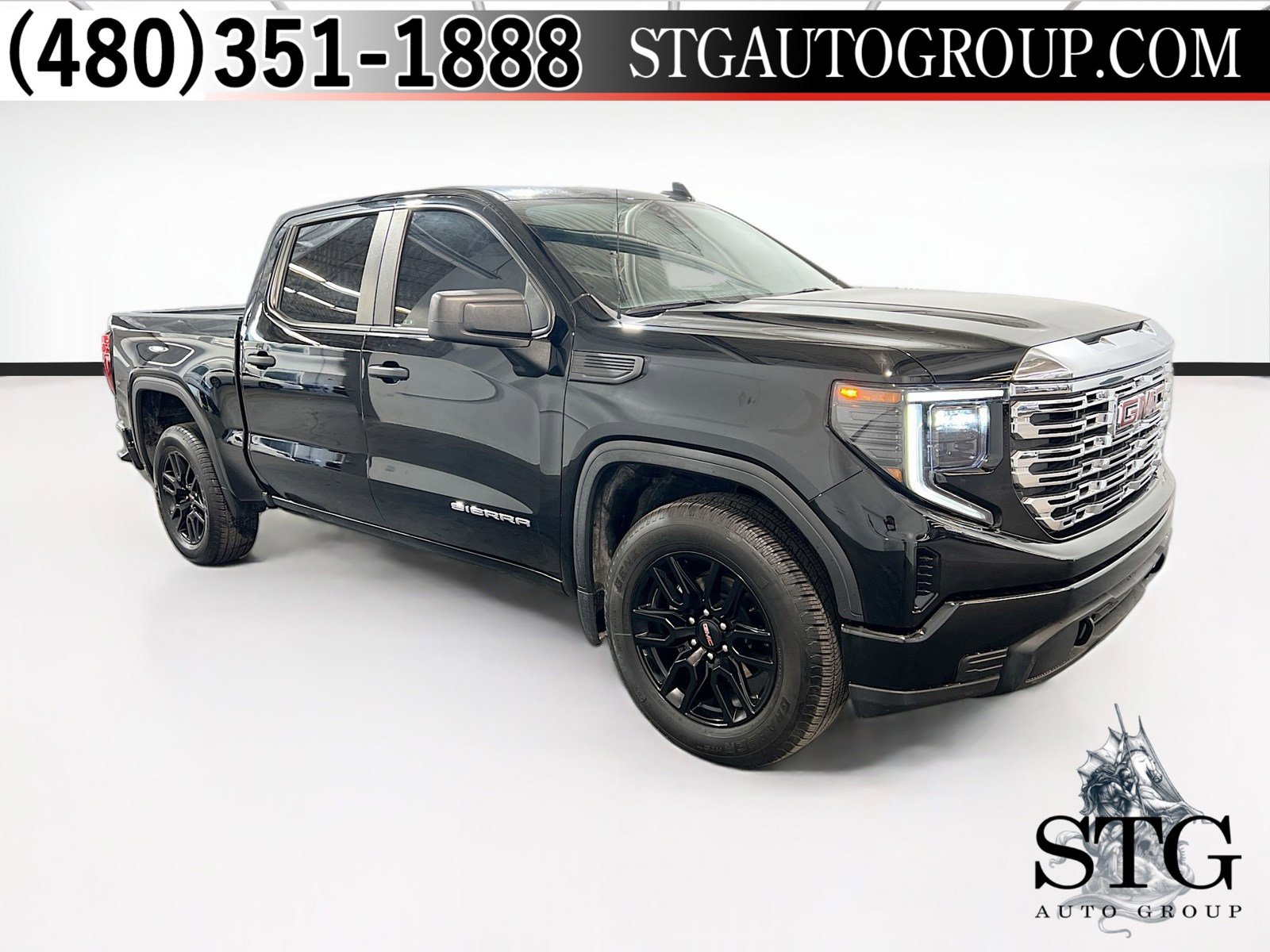 Used 2024 GMC Sierra 1500 Pro w/ Graphite Edition