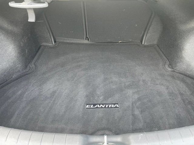 Used 2020 Hyundai Elantra SEL w/ Cargo Package (C1) FWD image 7
