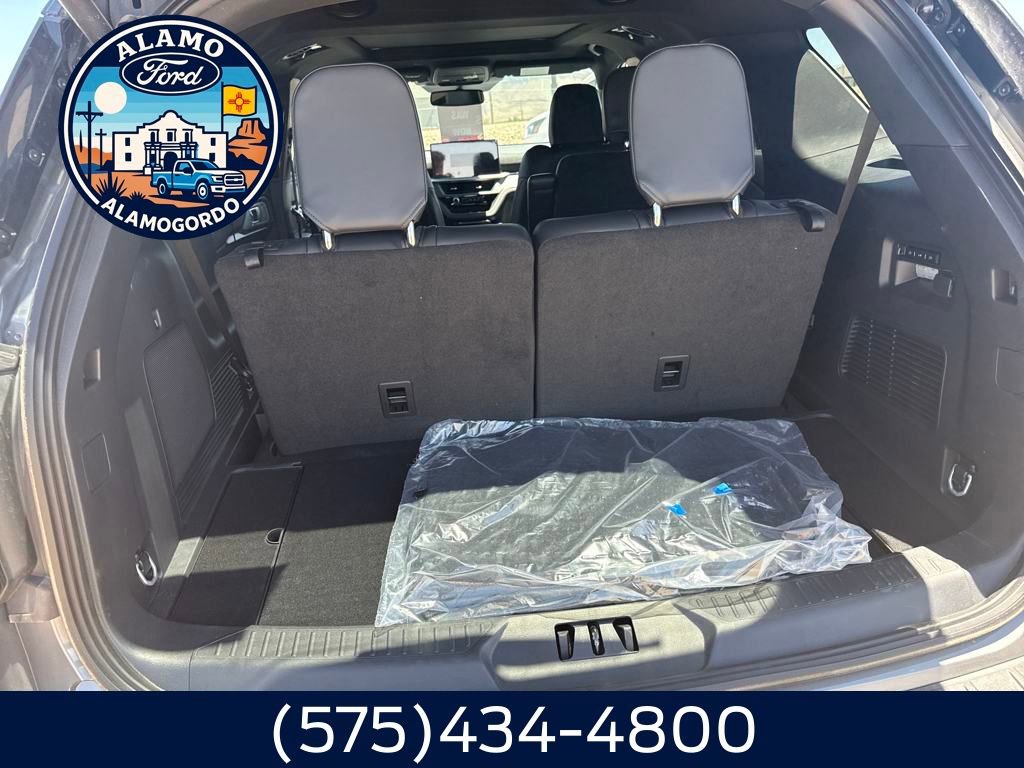 New 2025 Ford Explorer ST-Line w/ Premium Package image 14