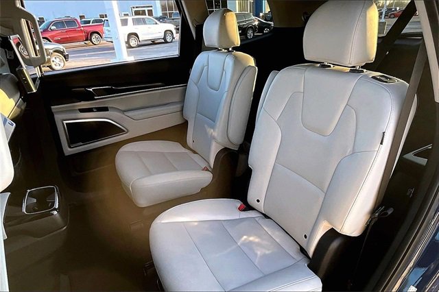 Used 2023 Kia Telluride S w/ S Sunroof Package image 22