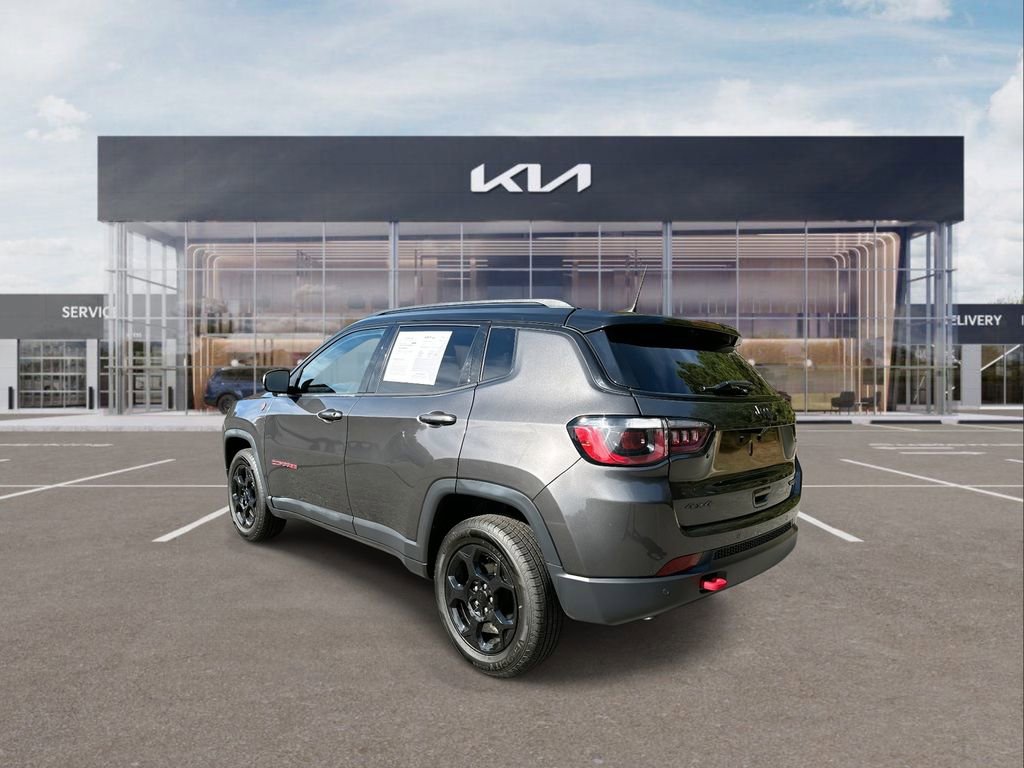 Used 2023 Jeep Compass Trailhawk image 6
