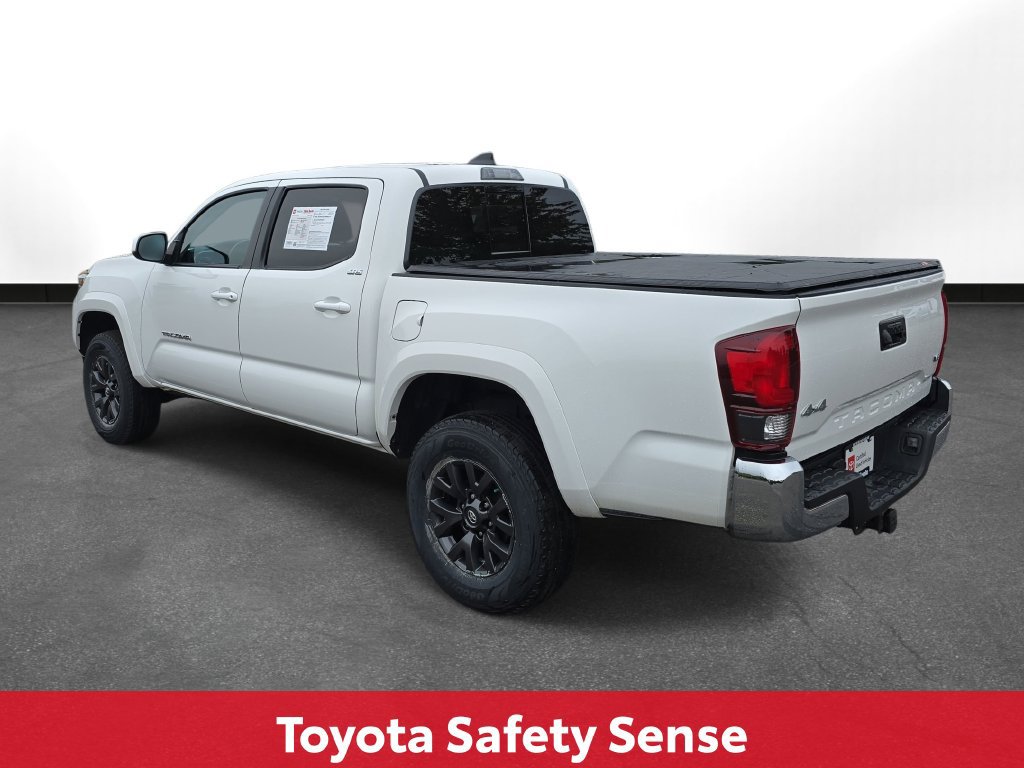 Certified 2021 Toyota Tacoma SR5 AWD/4WD image 9