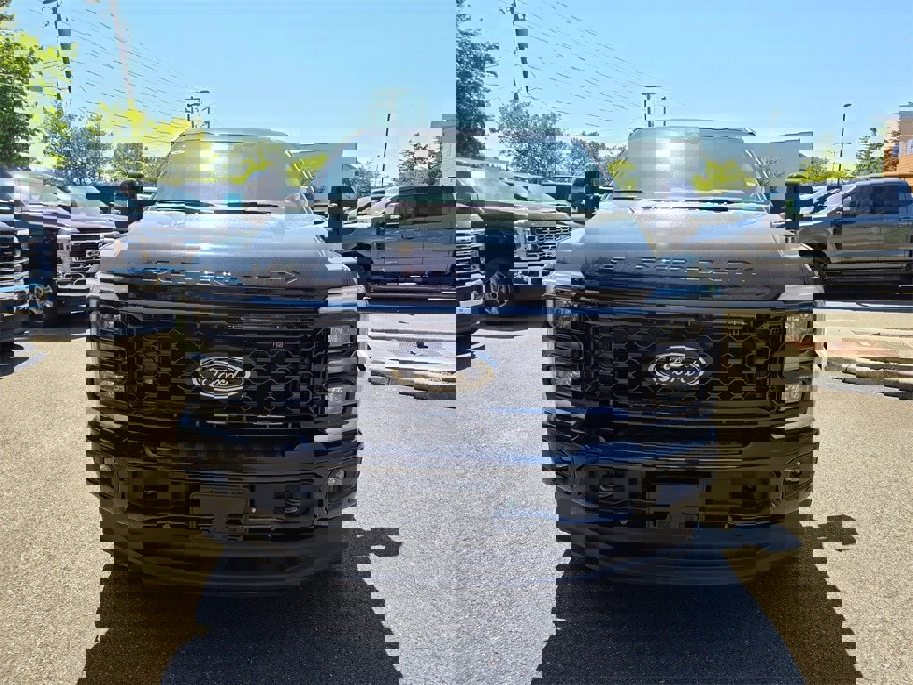 New 2025 Ford F350 Lariat w/ Lariat Ultimate Package image 2
