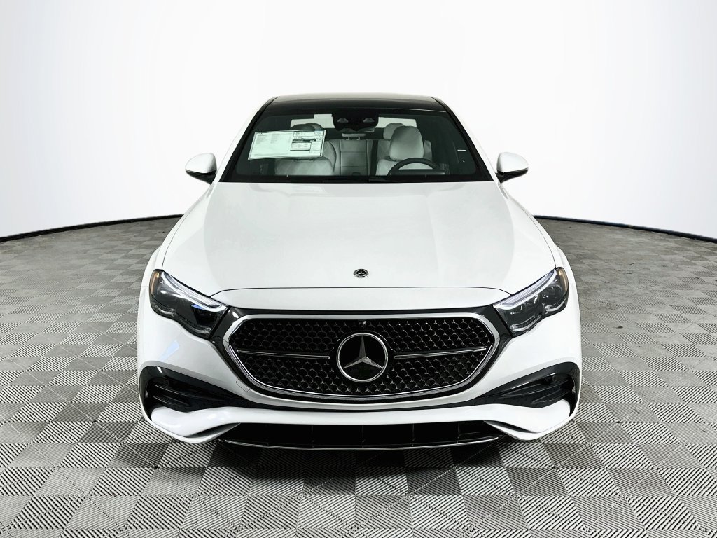 New 2027 Mercedes-Benz E 450 4MATIC Sedan image 2