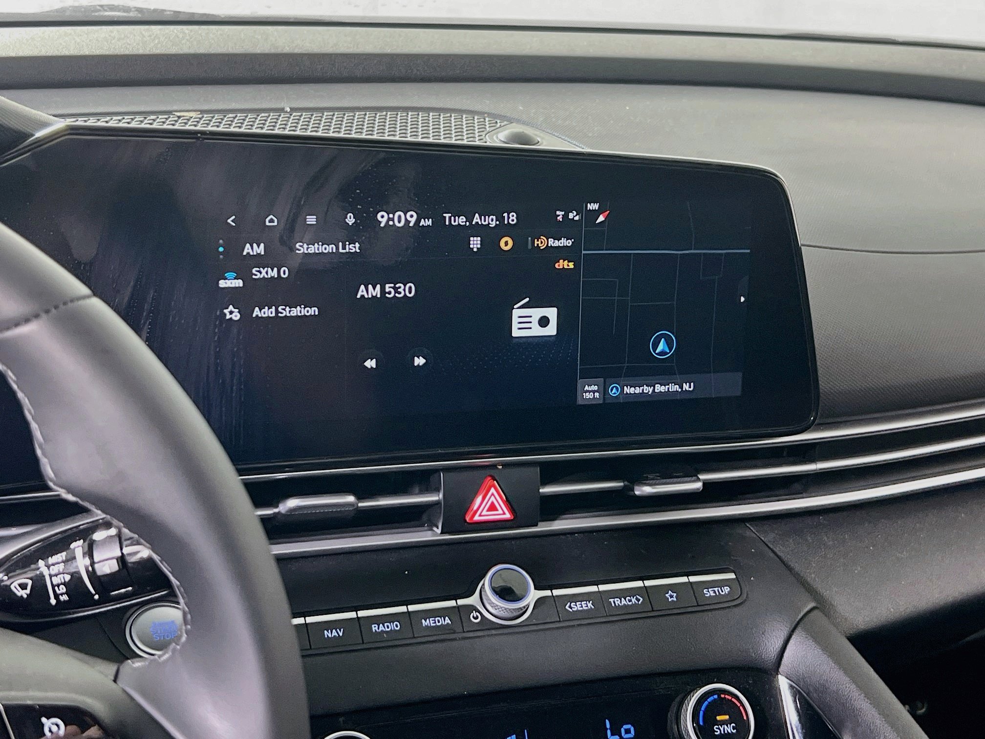 Used 2023 Hyundai Elantra SEL w/ Convenience Package FWD image 15