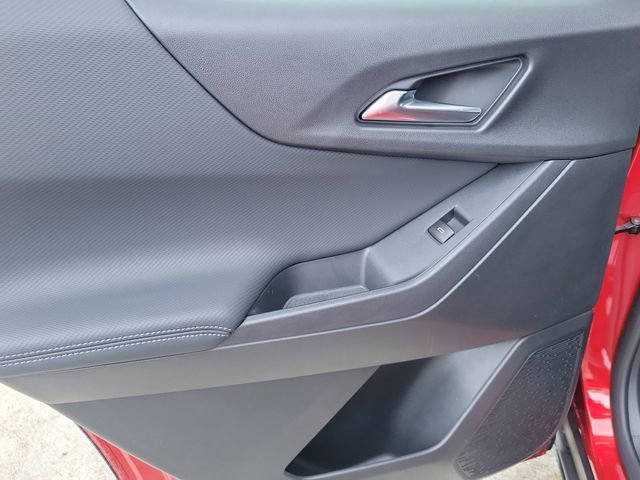 New 2026 Chevrolet Equinox LT w/ Convenience Package II image 8