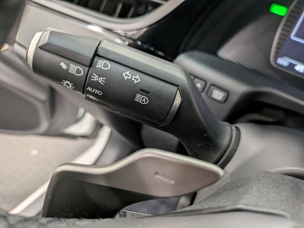Used 2022 Lexus ES 300h w/ Premium Package FWD image 18