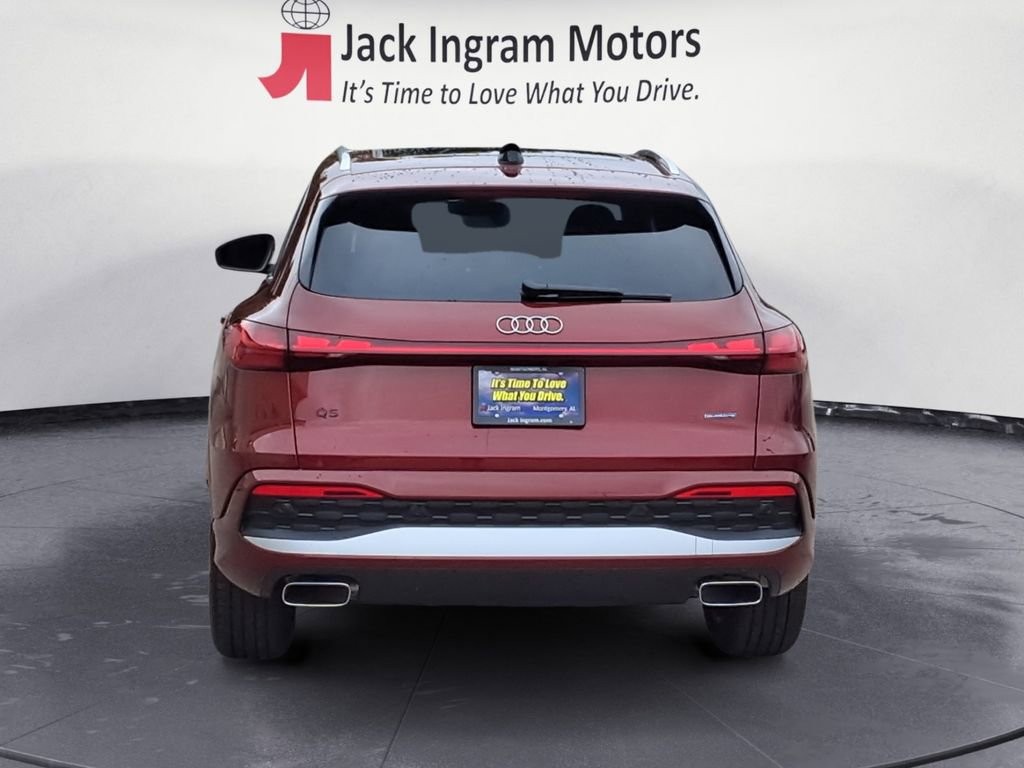 New 2025 Audi Q5 Prestige image 4