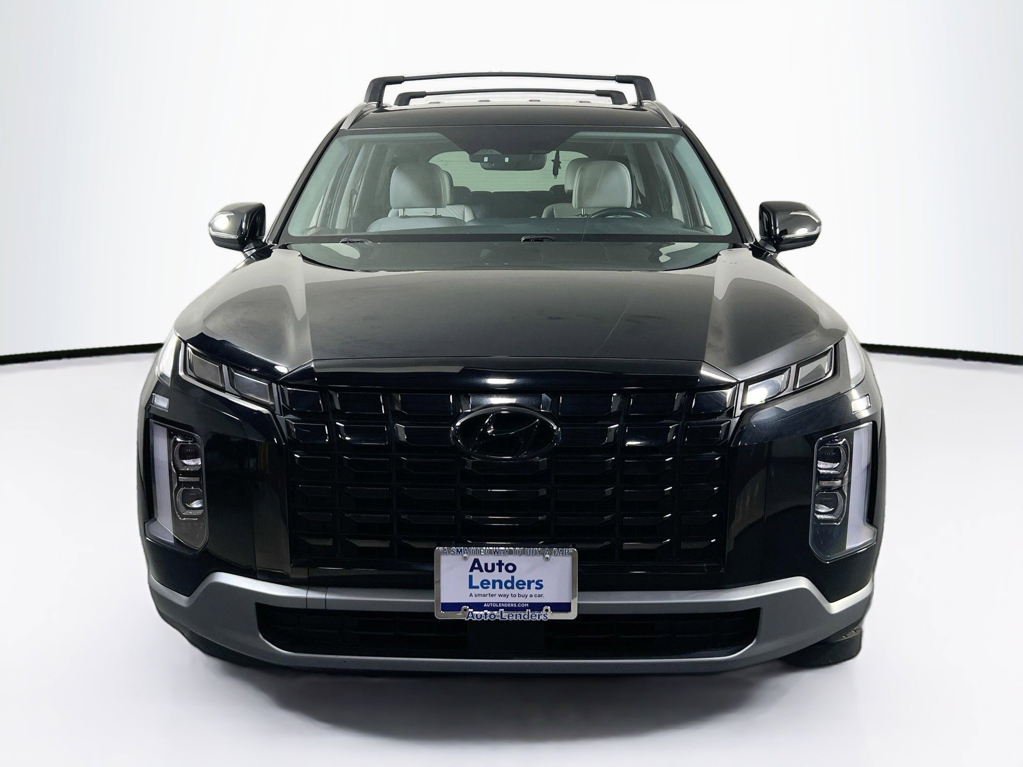 Used 2023 Hyundai Palisade SEL image 2