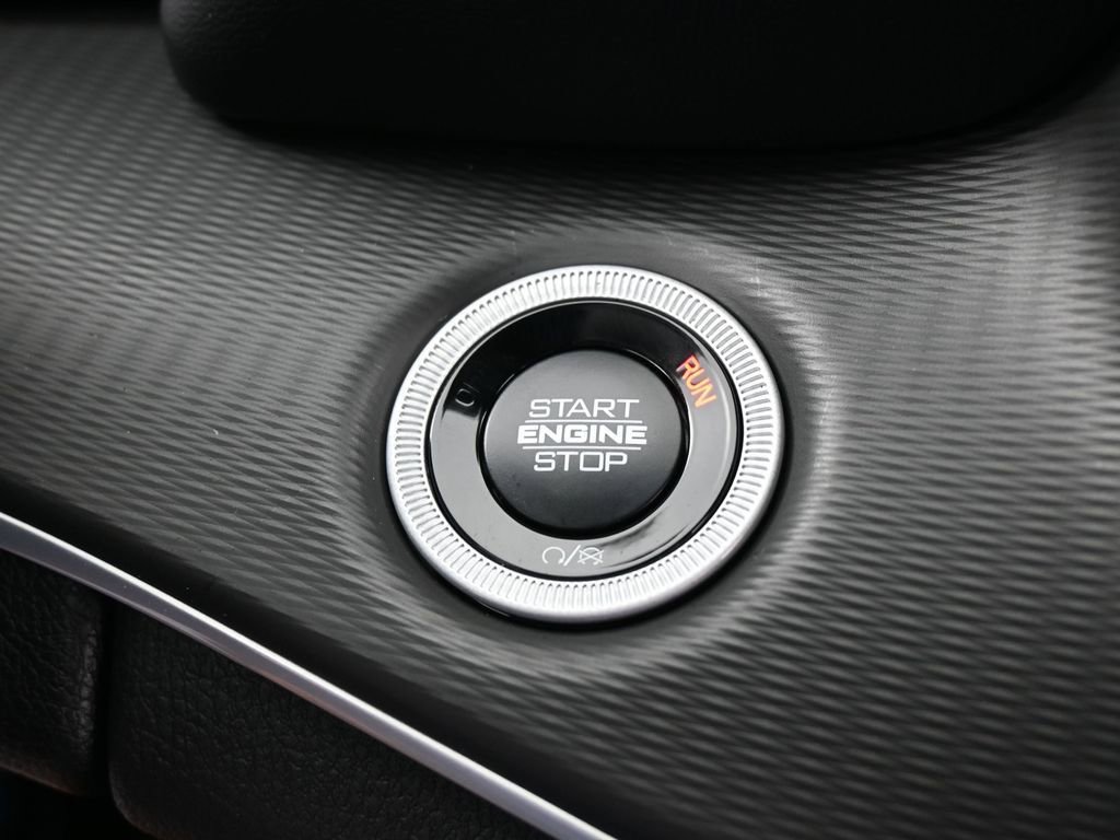 New 2026 Jeep Grand Cherokee L Laredo image 22