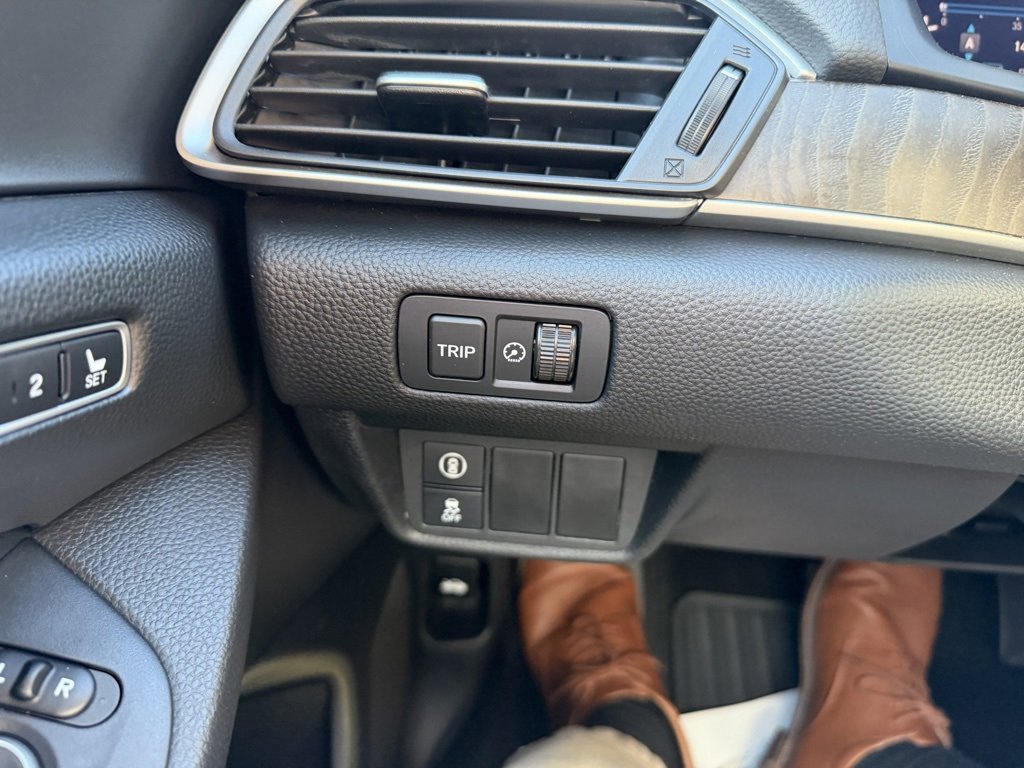 Used 2018 Honda Accord EX-L image 29