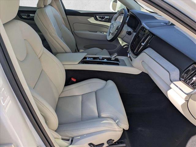 Used 2022 Volvo XC60 T8 Inscription w/ Advanced Package image 21