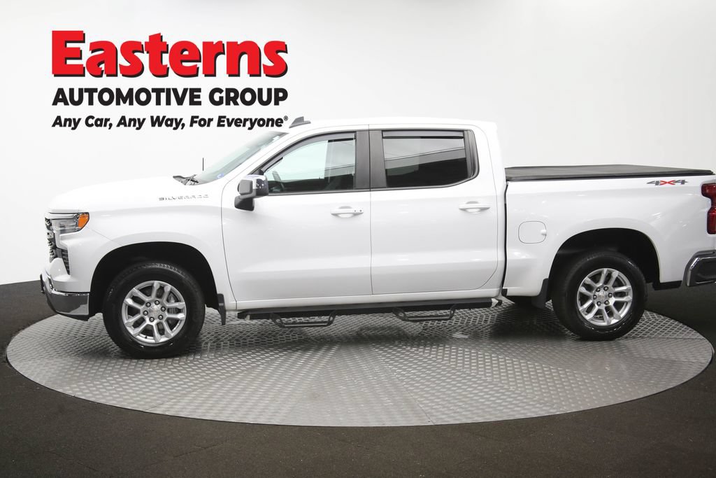 Used 2023 Chevrolet Silverado 1500 LT AWD/4WD image 60