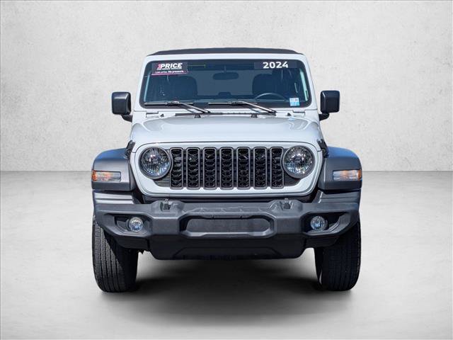 Used 2024 Jeep Wrangler Sport AWD/4WD image 2