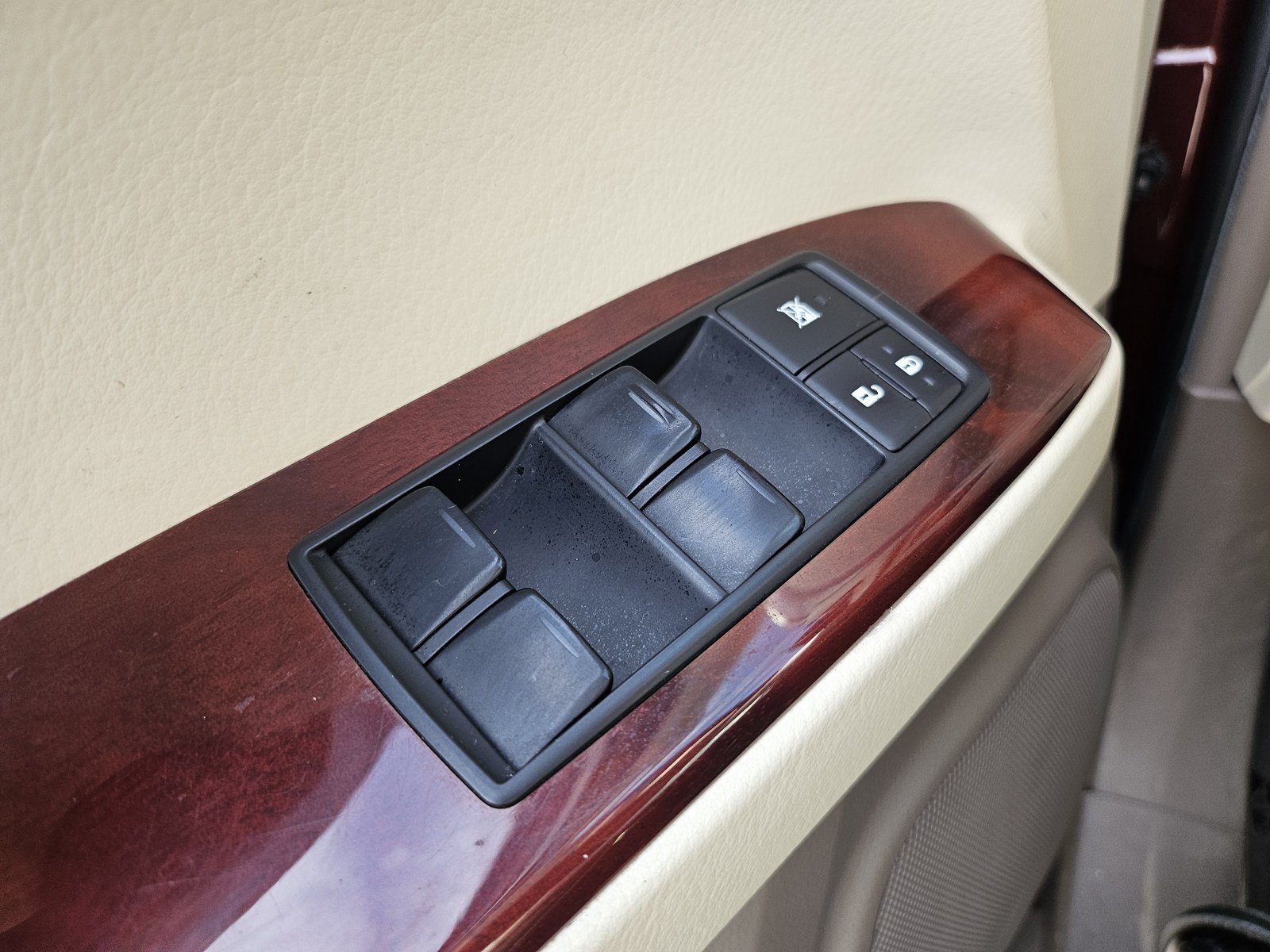 Used 2013 Lexus GX 460 w/ Convenience Pkg AWD/4WD image 15
