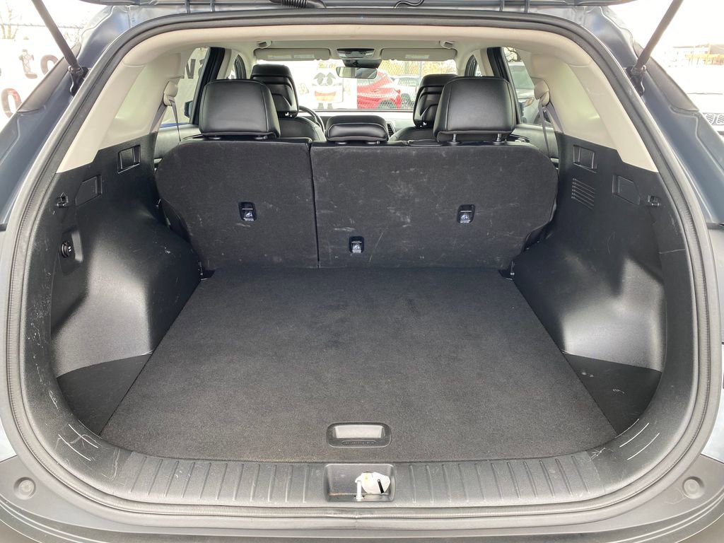 Used 2023 Kia Sportage EX image 5