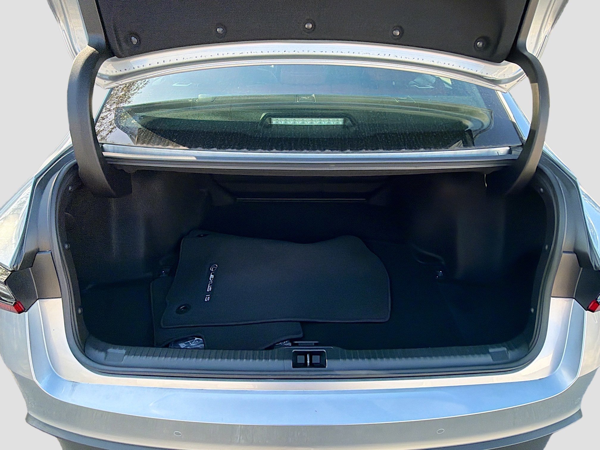 Used 2025 Lexus IS 300 w/ Comfort Package RWD image 22