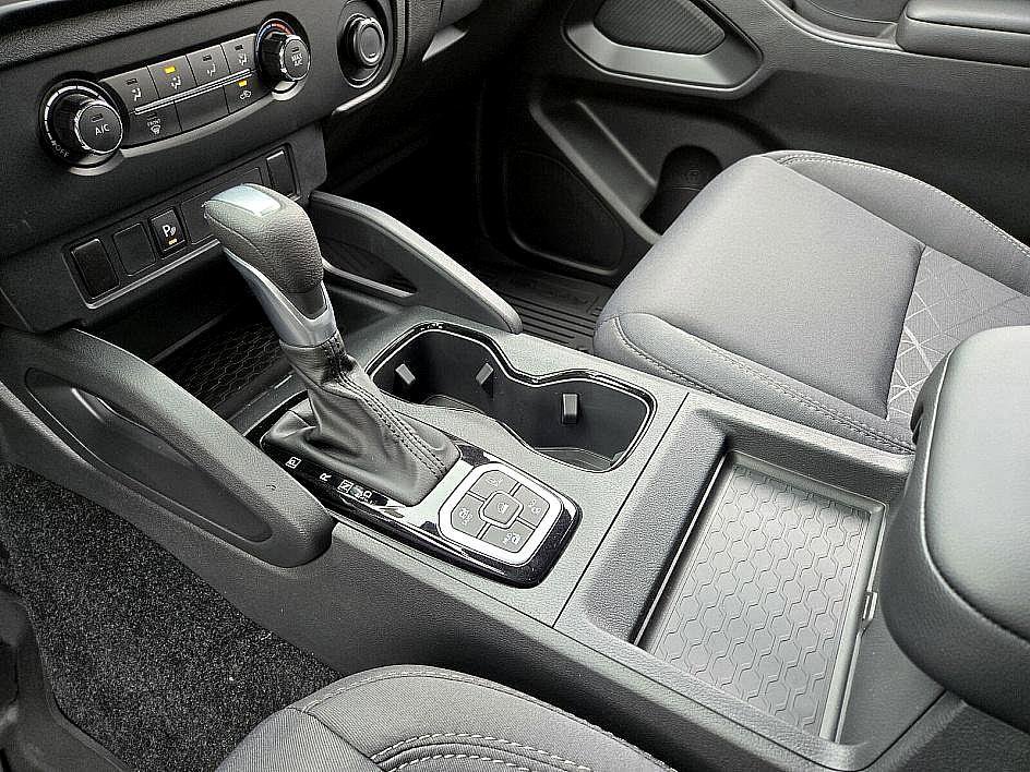 New 2026 Nissan Frontier SV w/ Tow Package image 14