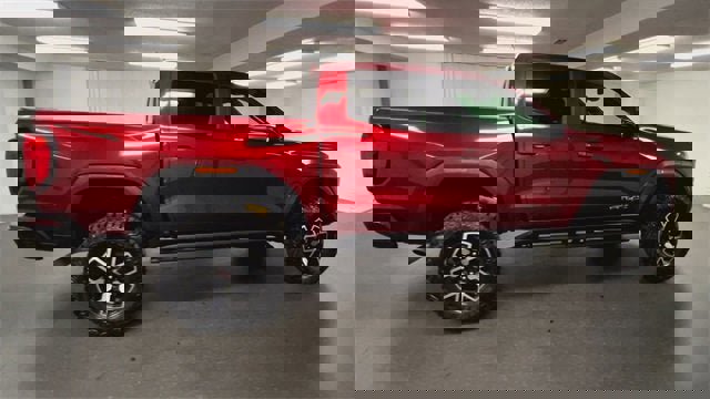 Certified 2024 GMC Canyon AT4X image 9