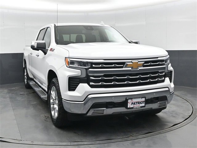 Used 2024 Chevrolet Silverado 1500 LTZ image 10