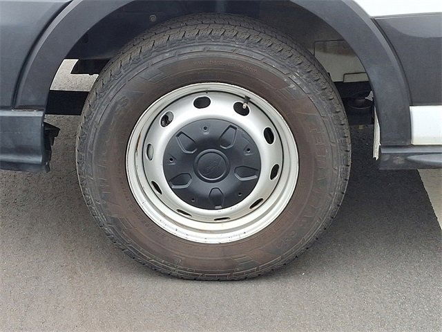 Used 2020 Ford Transit 250 Medium Roof image 8