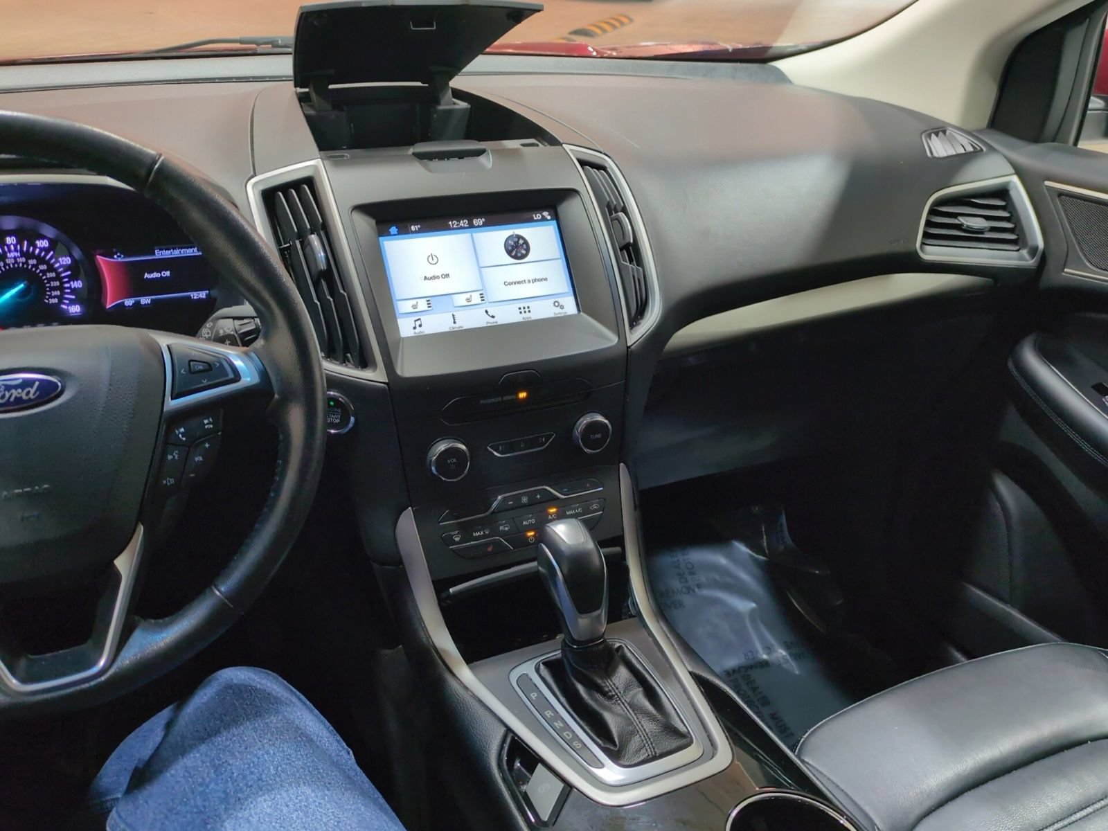 Used 2017 Ford Edge SEL w/ Equipment Group 201A AWD/4WD image 20