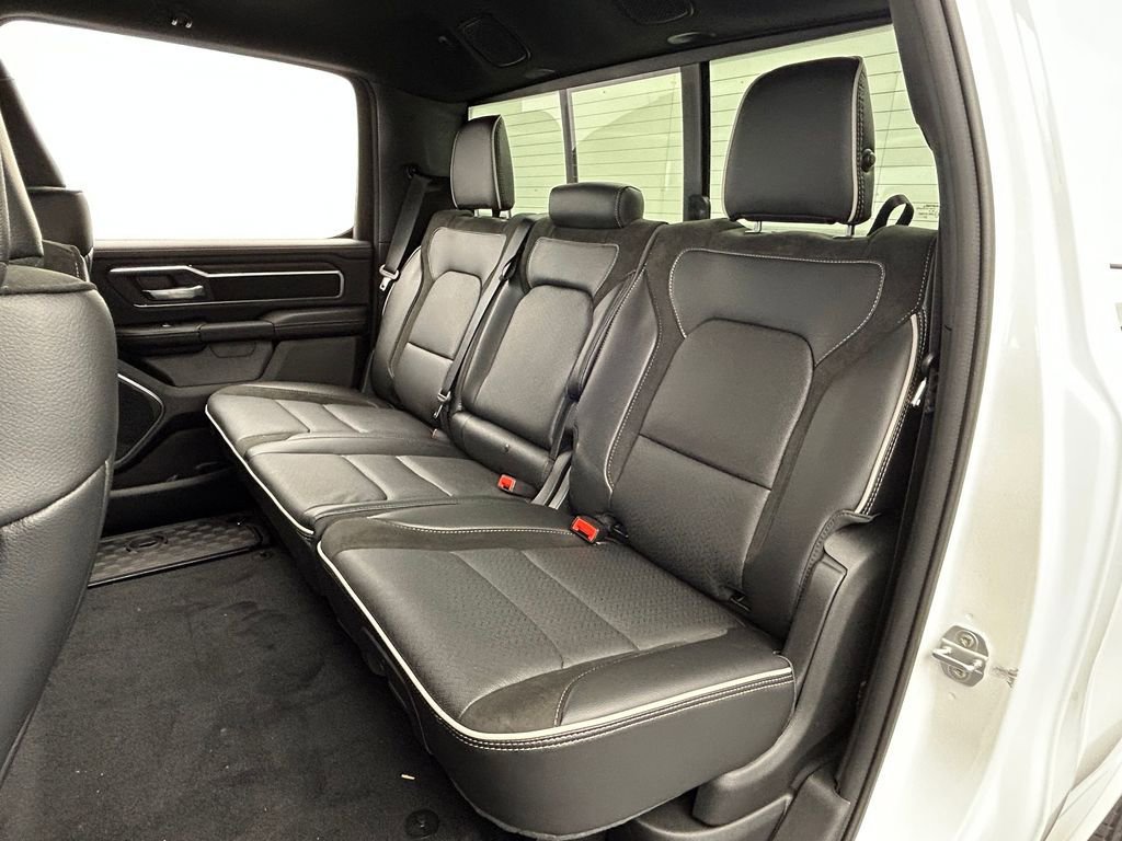 Used 2026 RAM 1500 Laramie w/ Night Edition image 33
