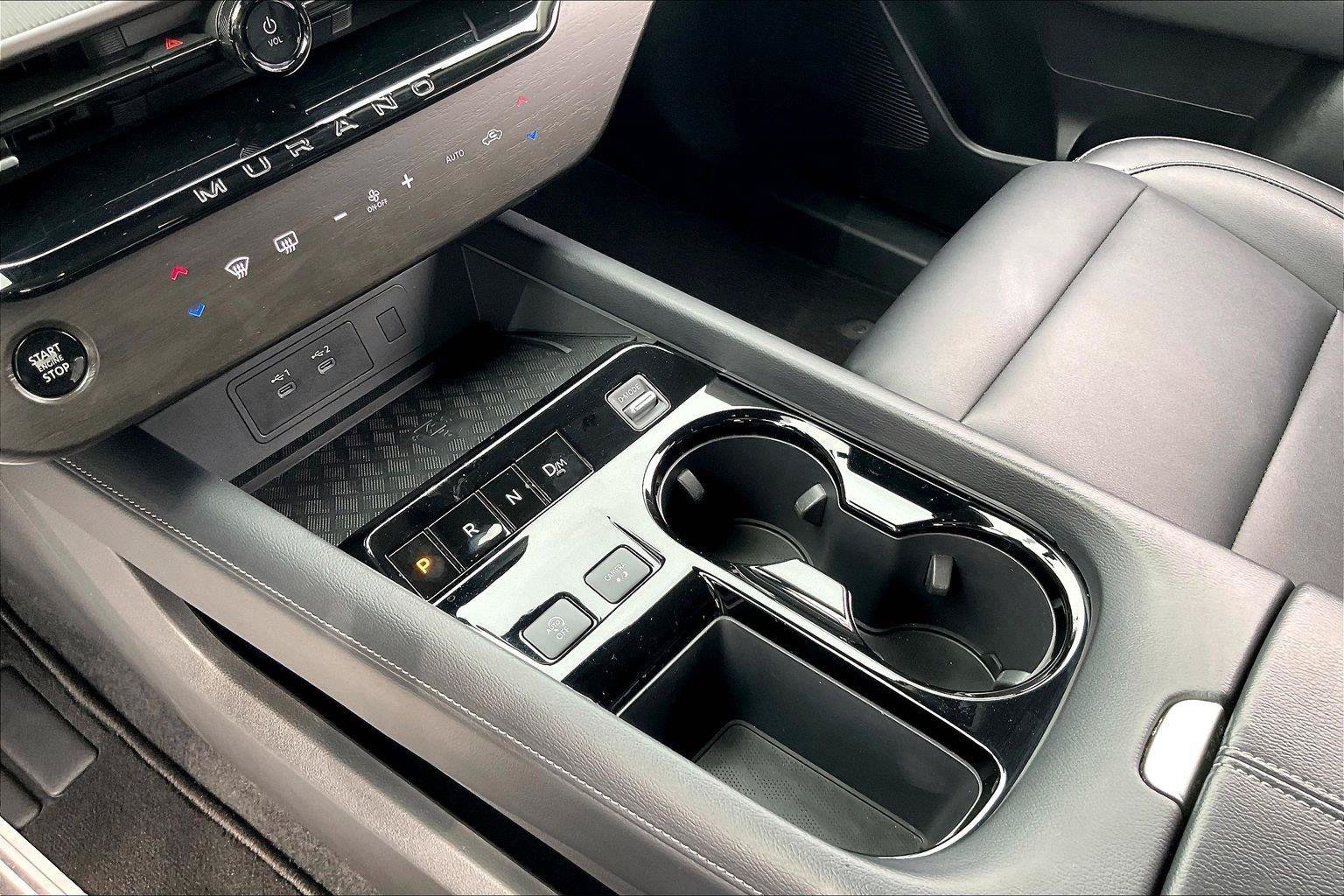 Certified 2025 Nissan Murano SV FWD image 16