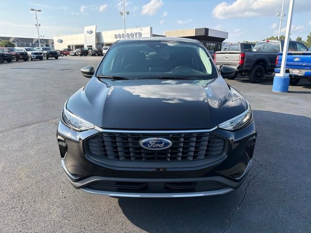 Used 2024 Ford Escape Active AWD/4WD image 3