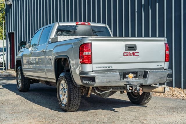 Used 2015 GMC Sierra 2500 SLE image 4