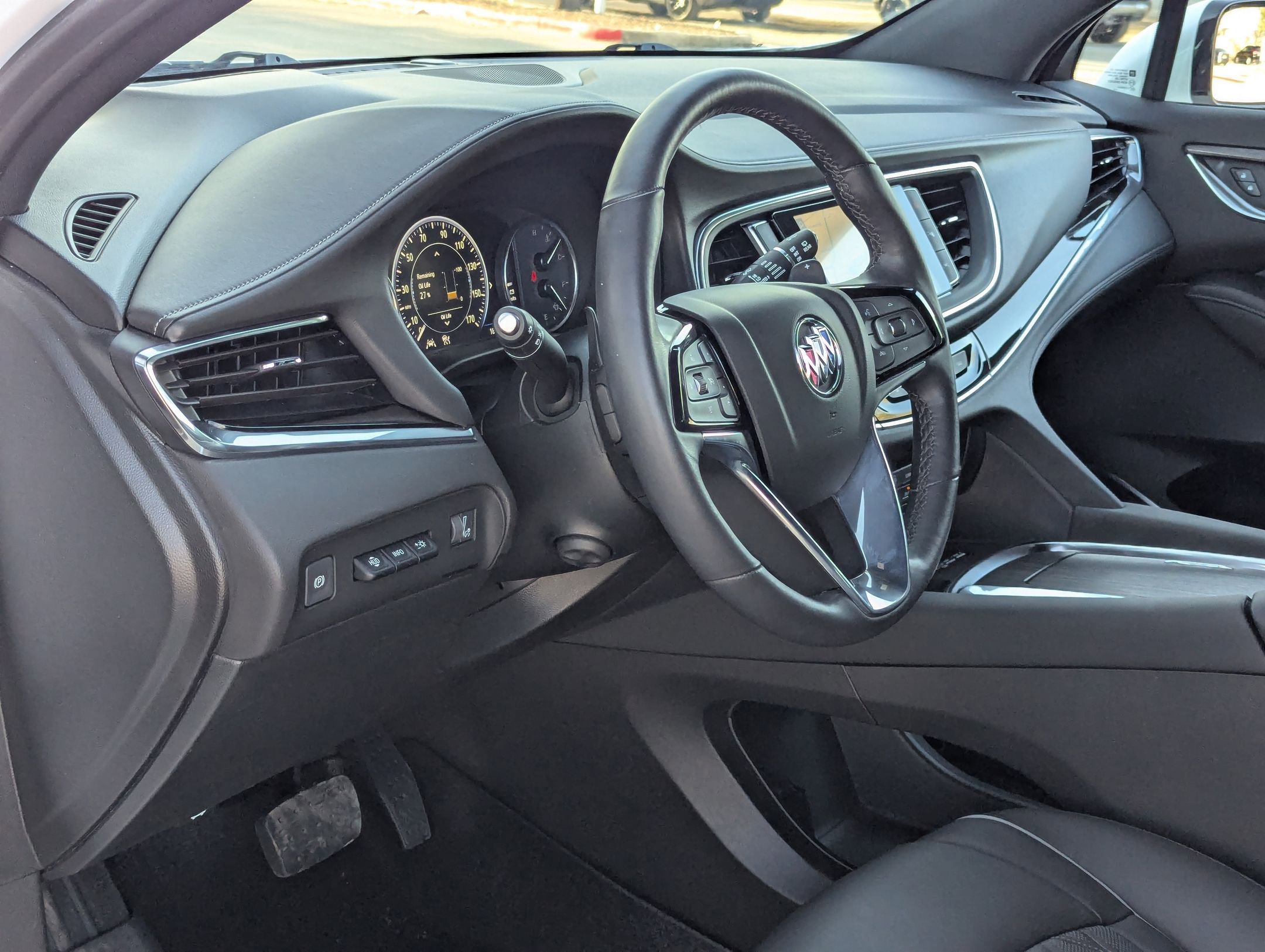 Used 2024 Buick Enclave Avenir w/ Avenir Technology Package image 13