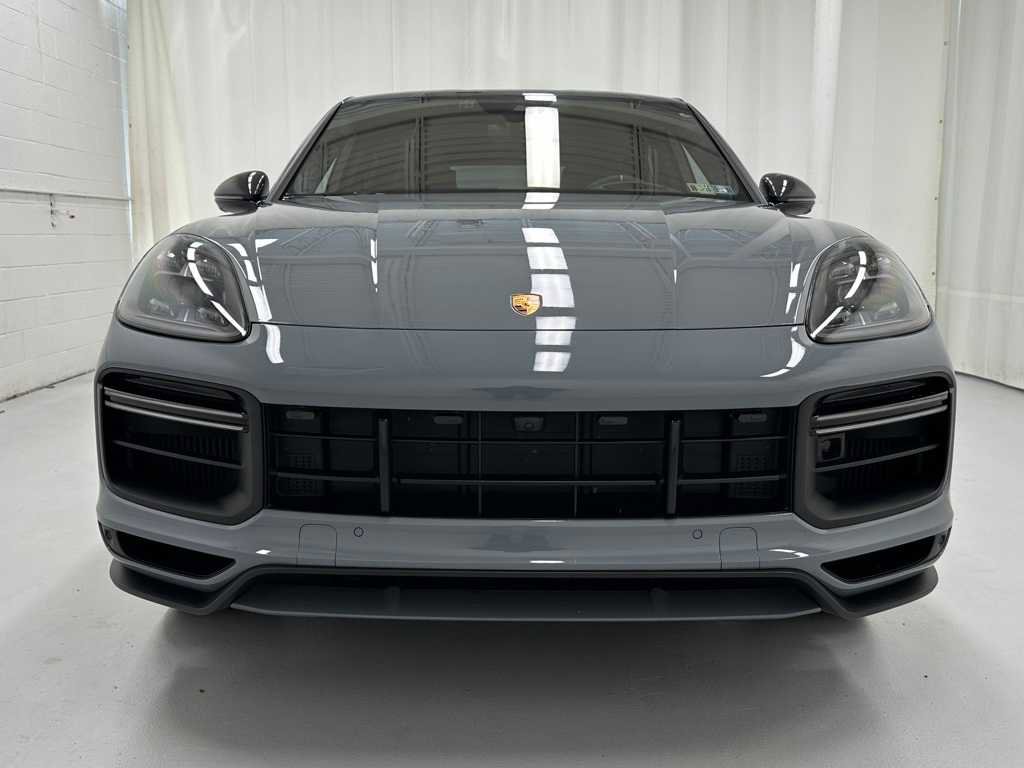 Used 2022 Porsche Cayenne Turbo GT image 5