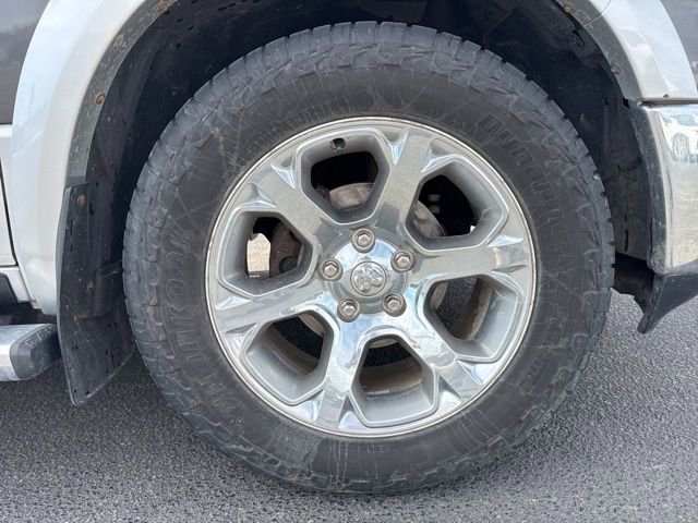 Used 2014 RAM 1500 Laramie w/ Convenience Group image 10