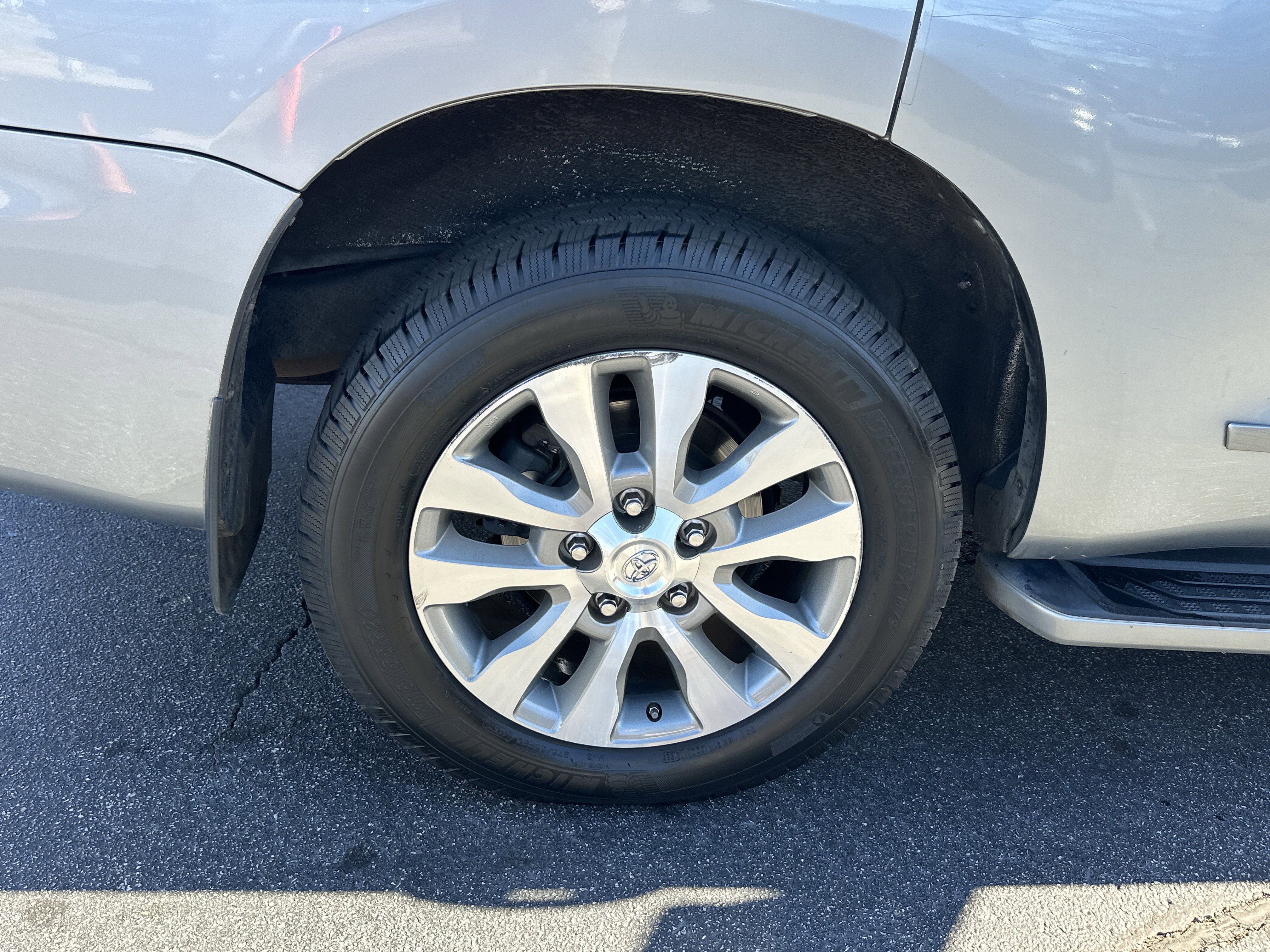 Used 2016 Toyota Sequoia Limited image 20