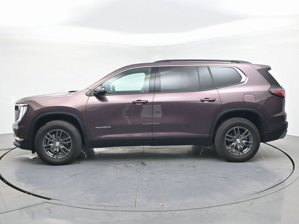 Used 2025 GMC Acadia Elevation image 3