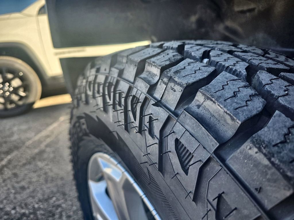 Used 2019 Jeep Wrangler Unlimited Sport S image 23