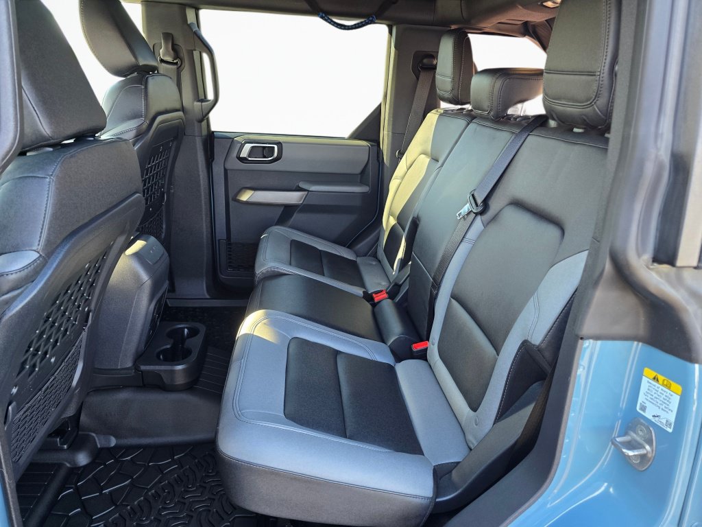 Used 2023 Ford Bronco Black Diamond w/ Sasquatch Package AWD/4WD image 19