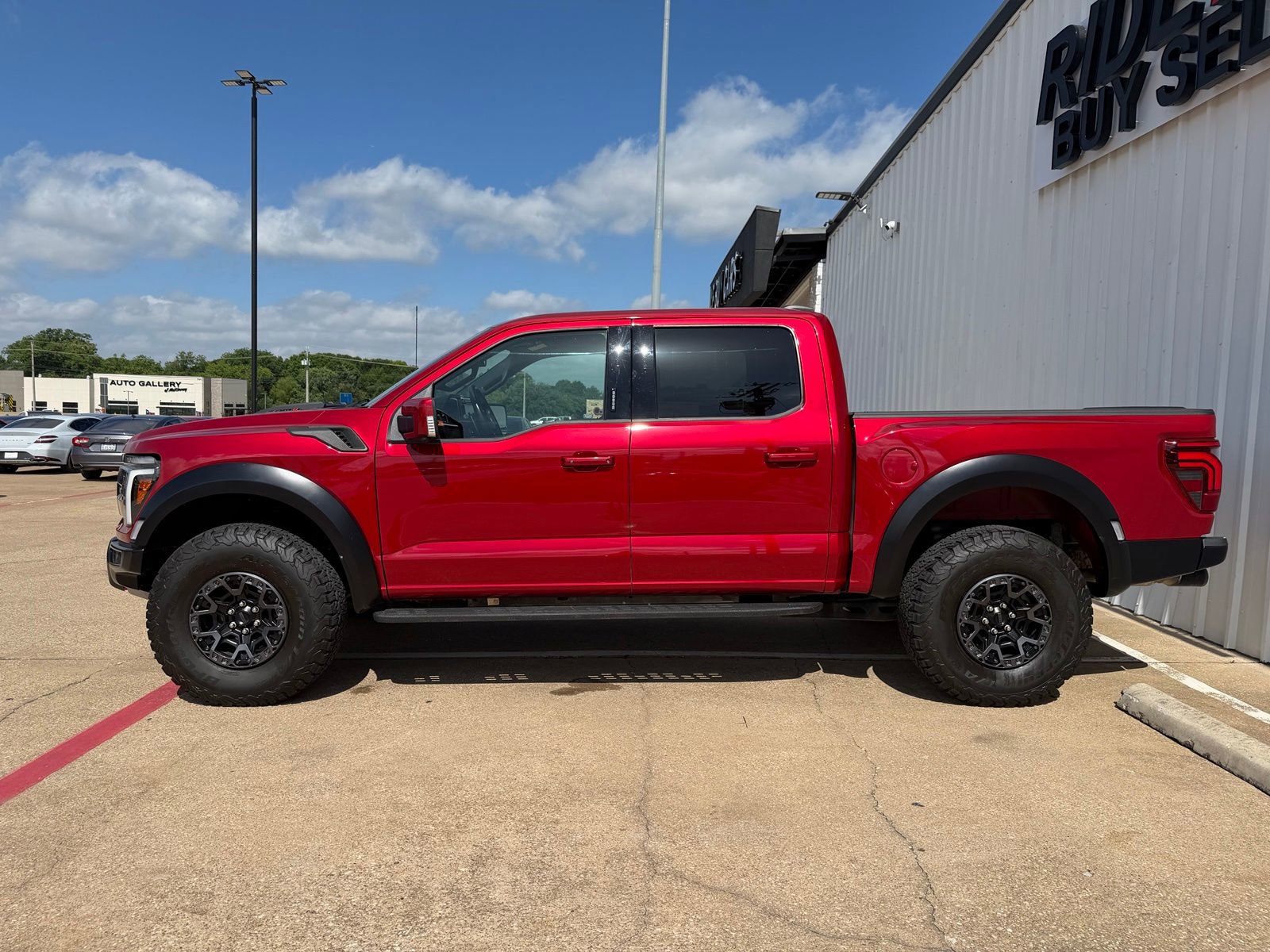 Used 2024 Ford F150 Raptor w/ Equipment Group 803A Raptor R AWD/4WD image 3