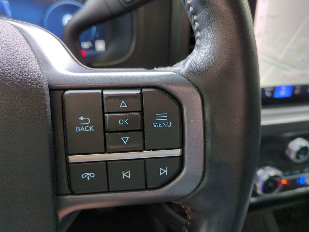 Used 2023 Ford F250 Lariat w/ Lariat Ultimate Package AWD/4WD image 26