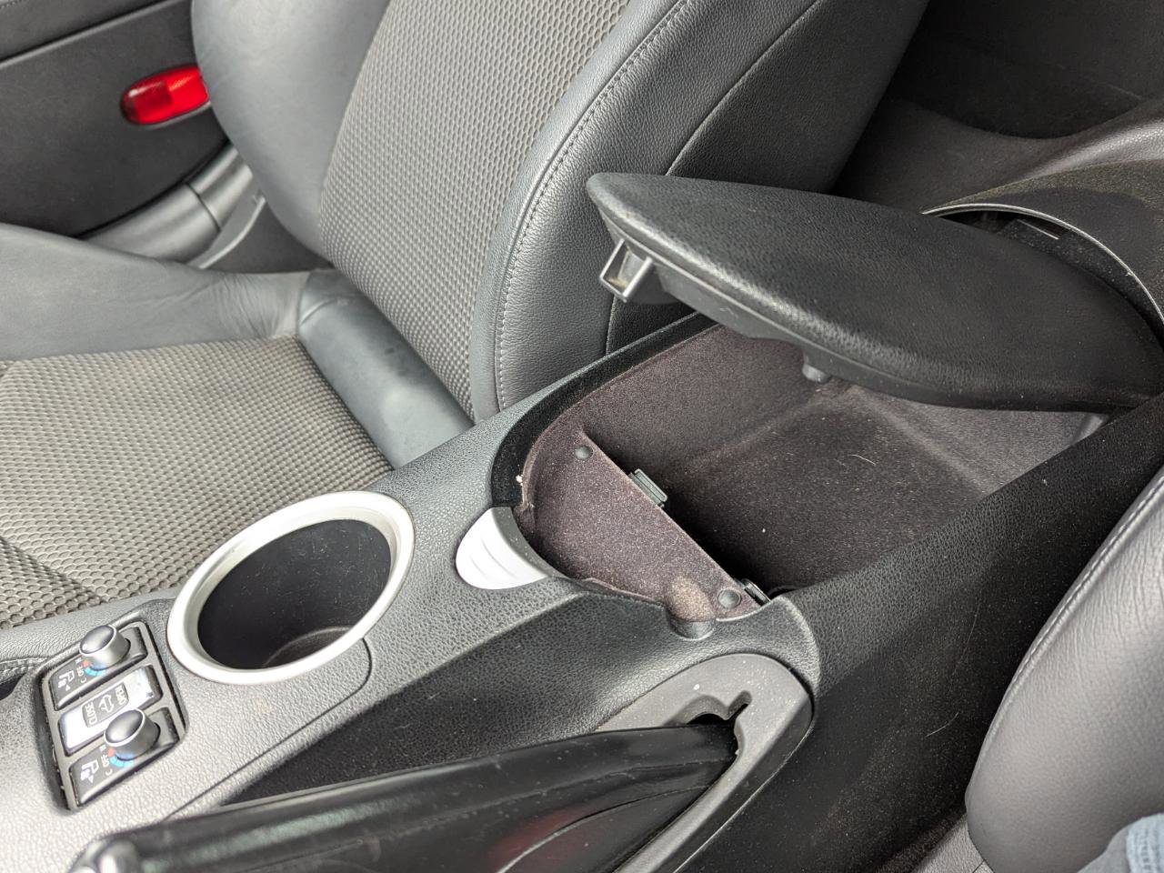 Used 2010 Nissan 370Z Touring w/ Sport Pkg image 25