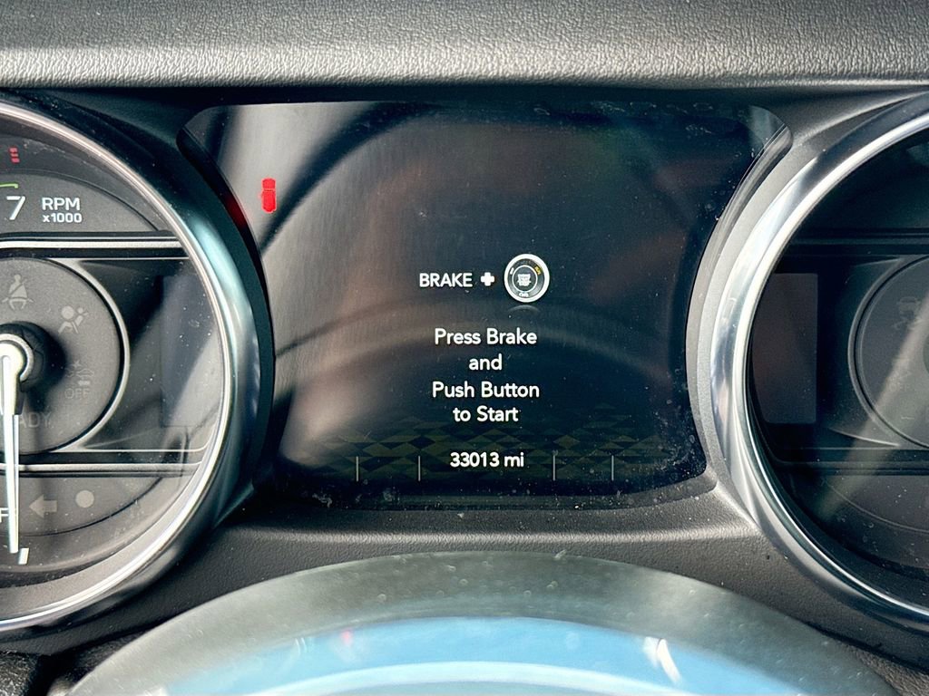 Used 2023 Jeep Wrangler Unlimited Sahara w/ Cold Weather Group image 13