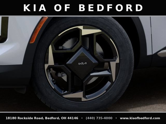 New 2026 Kia Sportage EX FWD image 11
