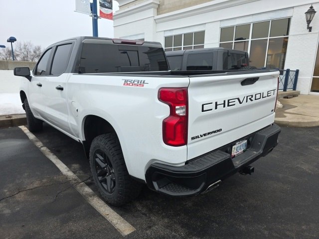 Used 2022 Chevrolet Silverado 1500 LT Trail Boss w/ Convenience Package II image 3