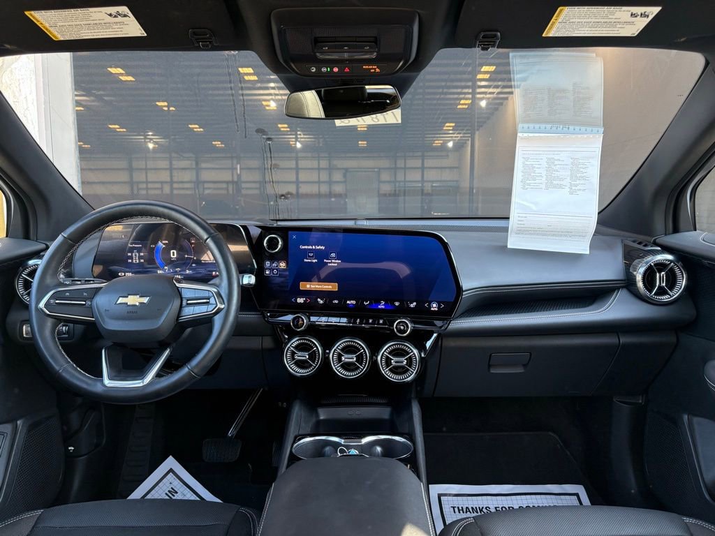 Used 2024 Chevrolet Blazer EV LT image 28