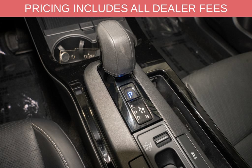 Used 2024 Toyota Prius XLE FWD image 16