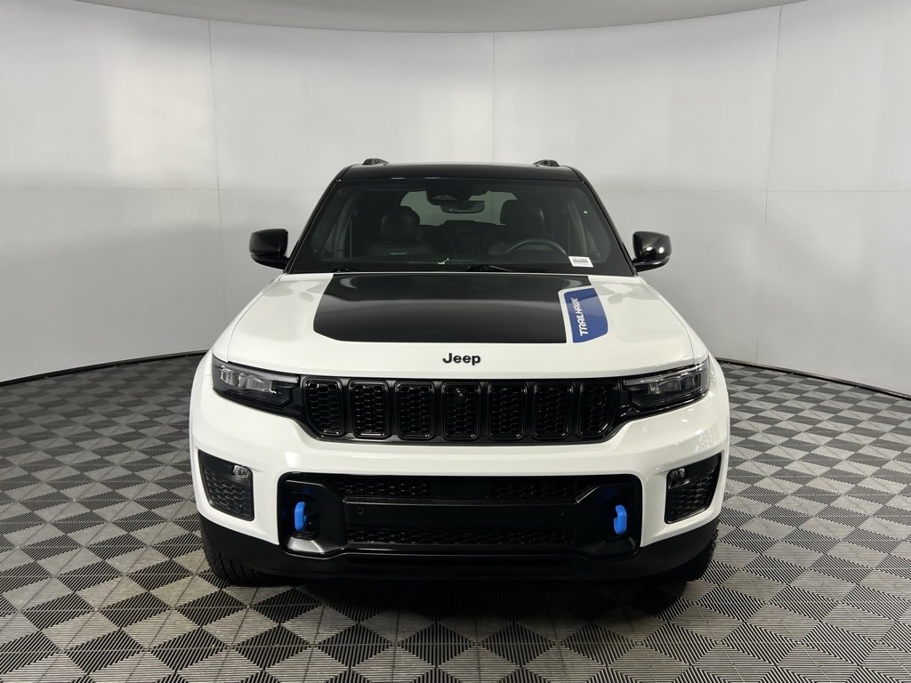 Used 2023 Jeep Grand Cherokee Trailhawk w/ Advanced Protech Group II image 10