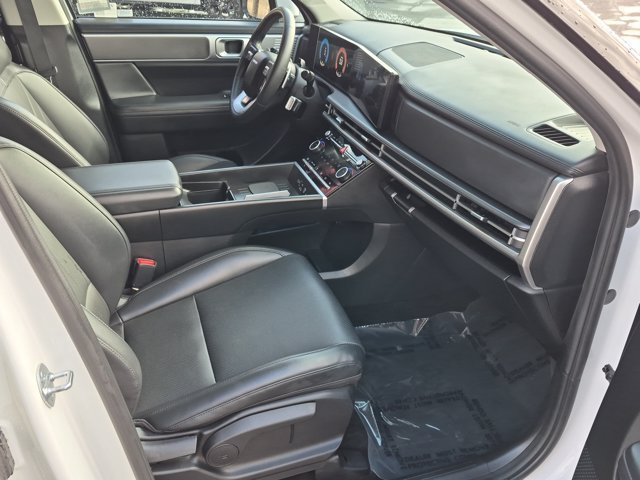 Used 2026 Hyundai Santa Fe SEL FWD image 5
